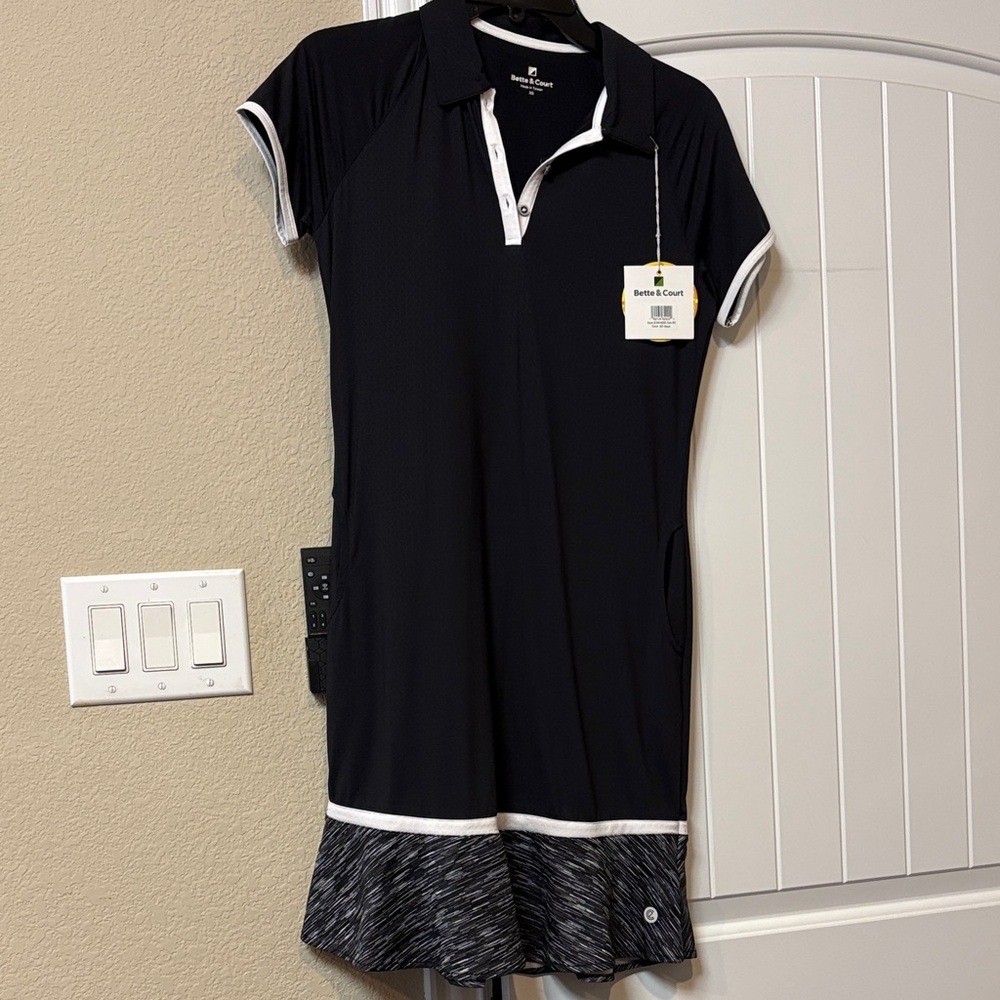 Bette & Court XS golf dress